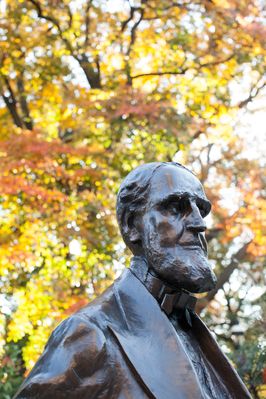 Bronze statue of Asa Packer