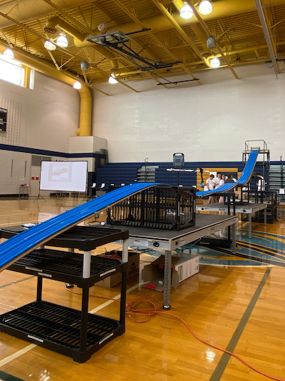 Race track setup