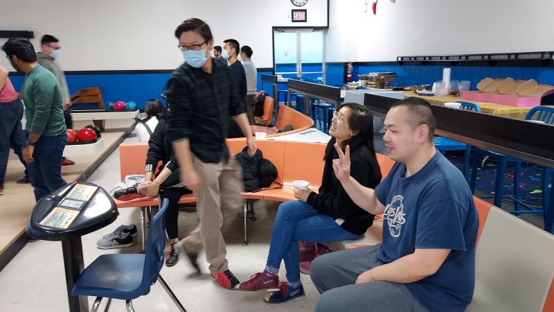 BioE students bowling