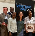 Group shot of students on field trip to Pittsburgh