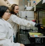 Diana Hammerstone and Professor Lesley Chow