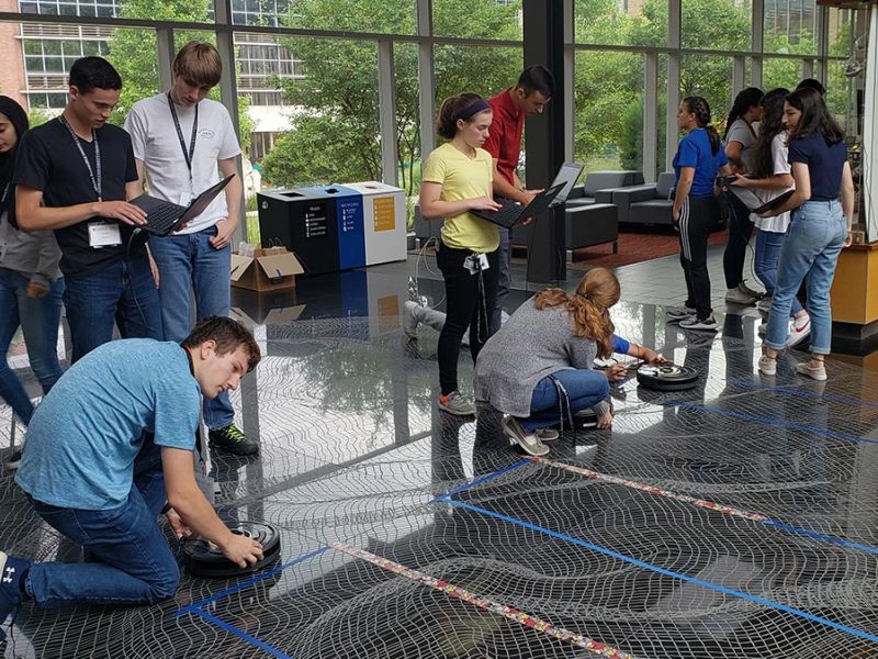 SEI students working on project
