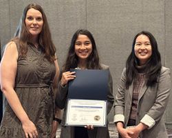 Saskia A. Putri receives award